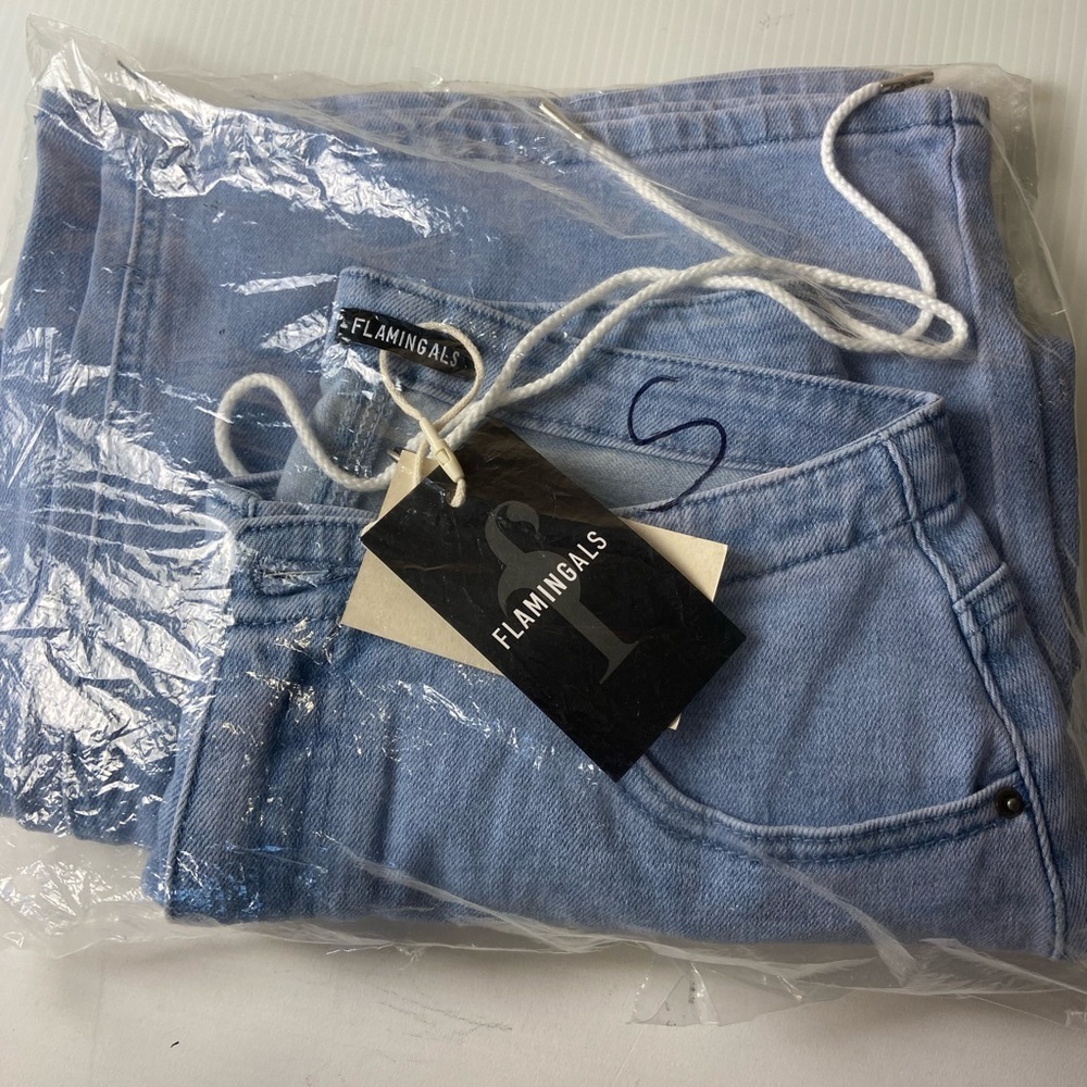 Flamingals Light Wash High Waisted Drawstring Jeans NWT Size S (4/6 women) - Picture 13 of 14